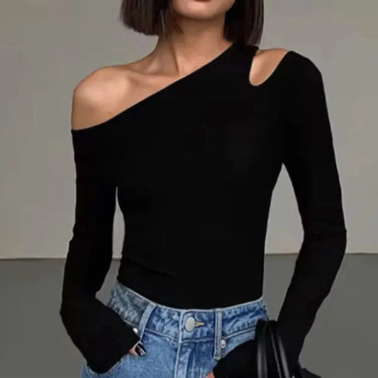 Lara Schulternahes Oberteil